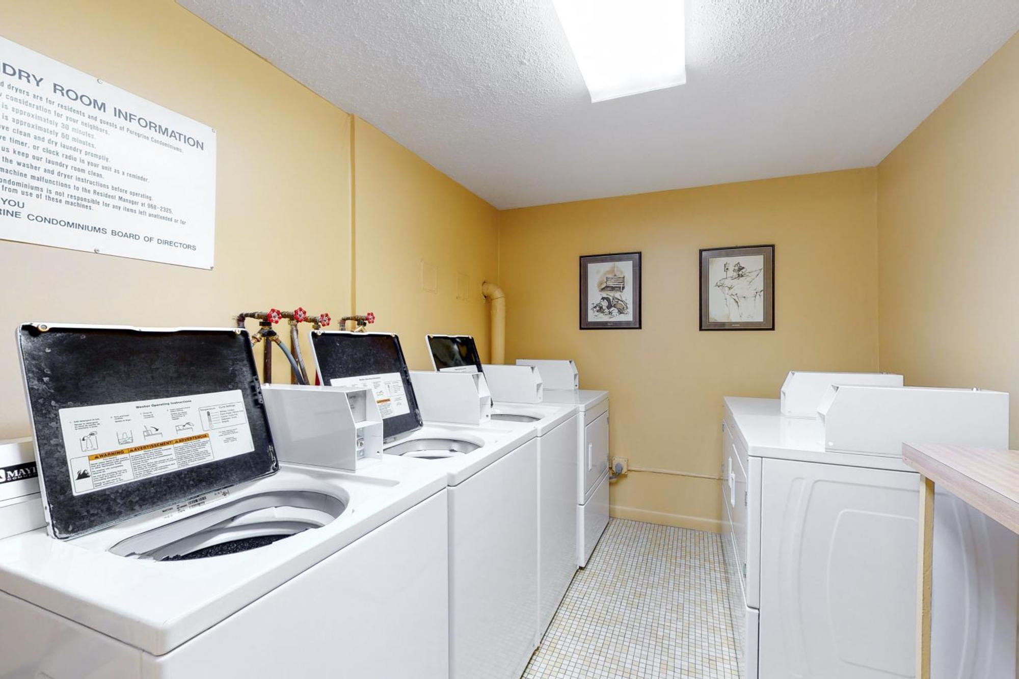 Peregrine Hotel Копър Маунтин Стая снимка